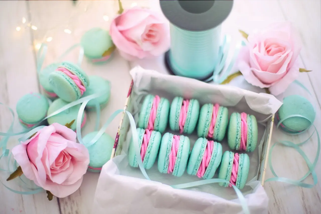 8 cara packing kue kering anti remuk dan aman dikirim ke luar kota 2 Packing kue kering lebaran