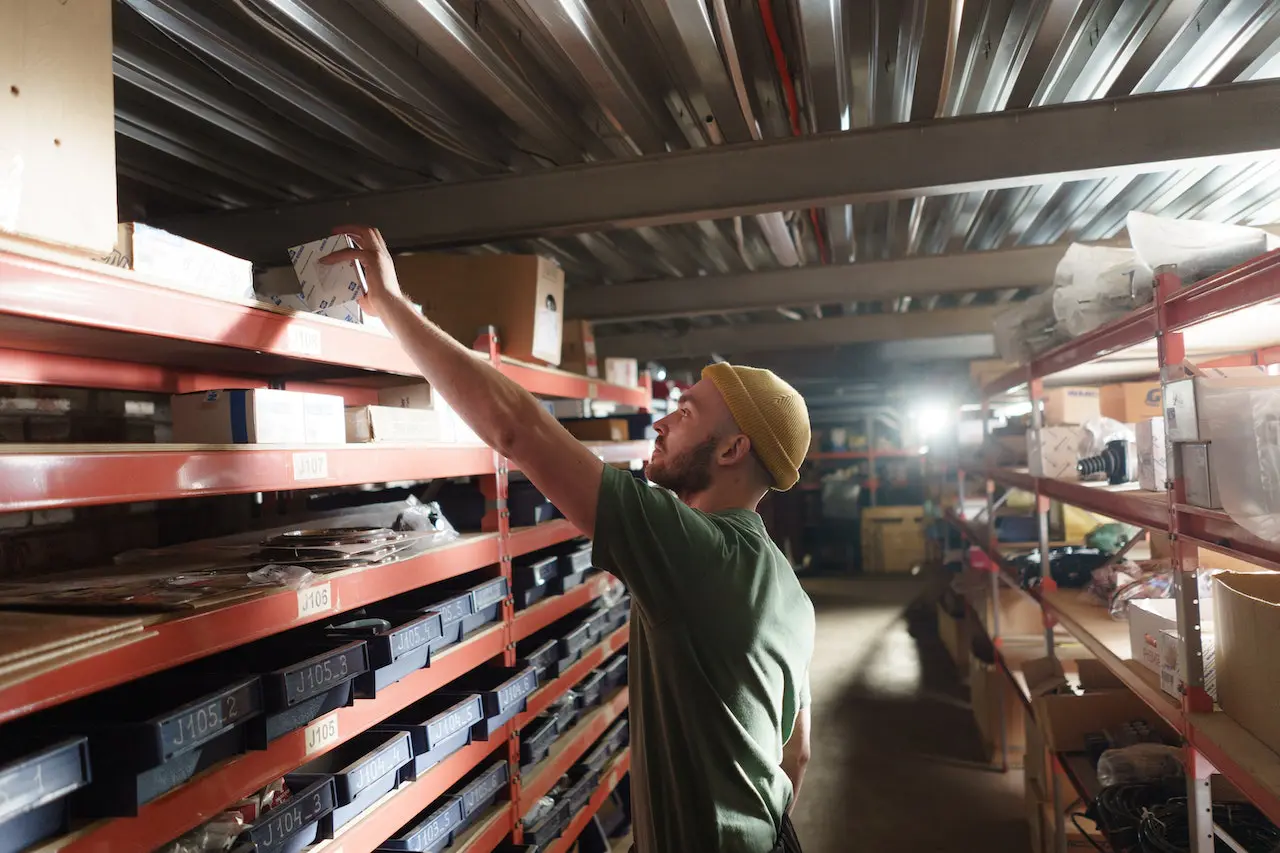 Inventory control management adalah