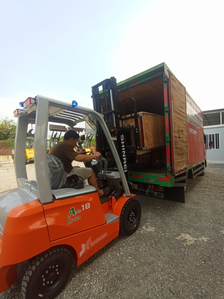 Daftar ekspedisi cargo jakarta-makassar termurah! 5